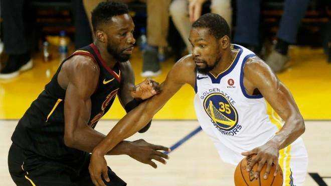 侧翼传中 侧翼传中