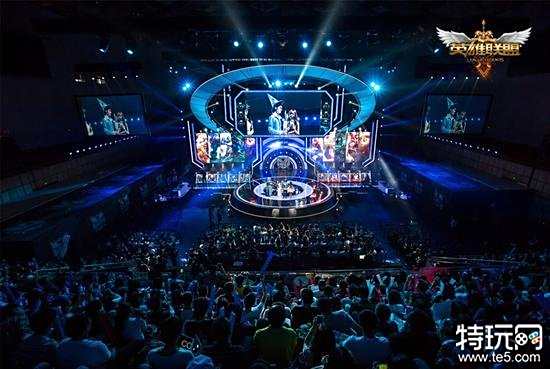 度与诈唬频 度与诈唬频